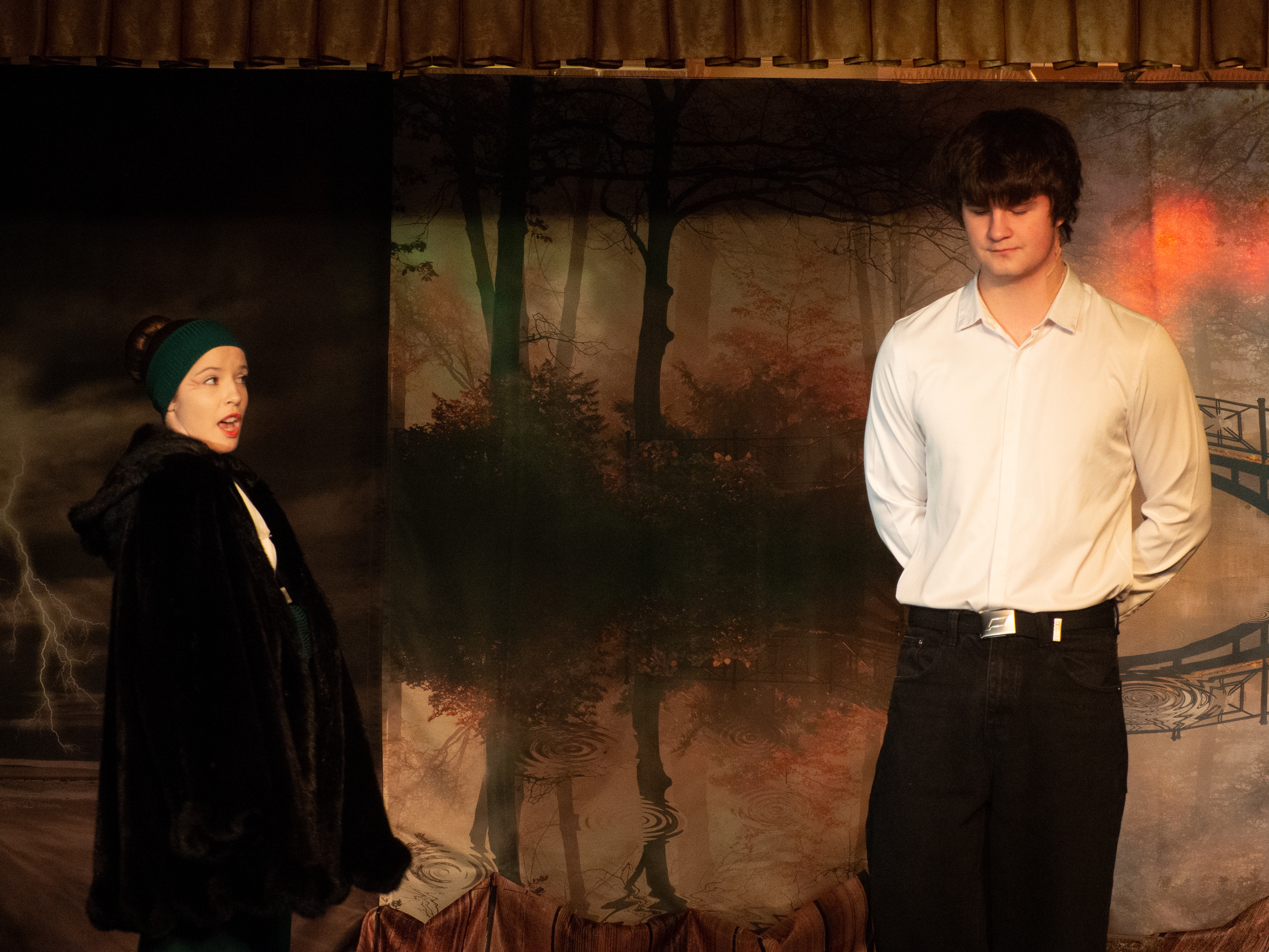 Виктория Даниленко в роли Марфы Кабановой, Тарас Компаниец в роли Тихона Кабанова